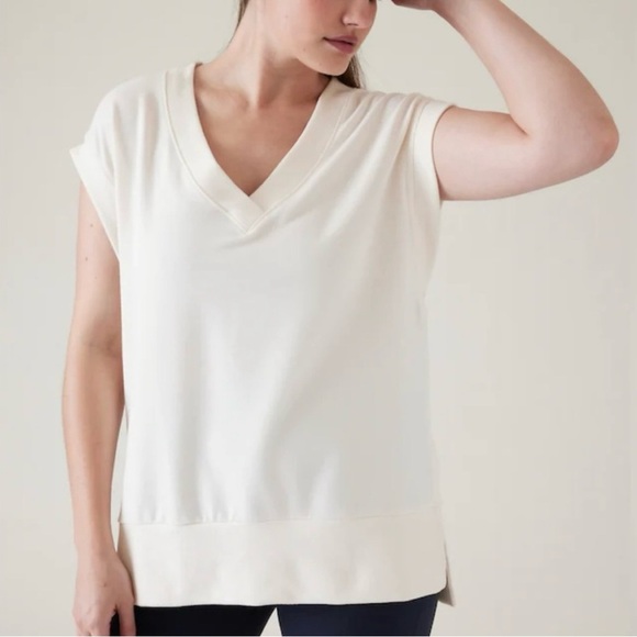 Athleta Retroterry V-Neck Sweatshirt Tee in Magnolia White Size Large. B4 - Picture 1 of 8
